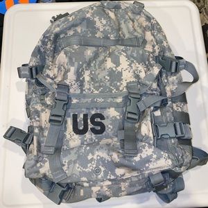 US Military Surplus MOLLE Backpack / Assault Pack